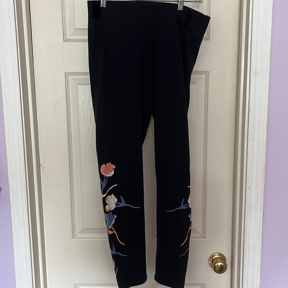 Reebok Workout leggings/pants. Size Large.